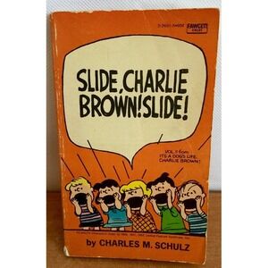 Charlie Brown Book Vintage Charles M Schulz Slide Fawcett‎ Crest